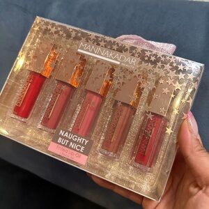 NWT Manna Kadar 5 Tinted Lip Oils Holiday Set